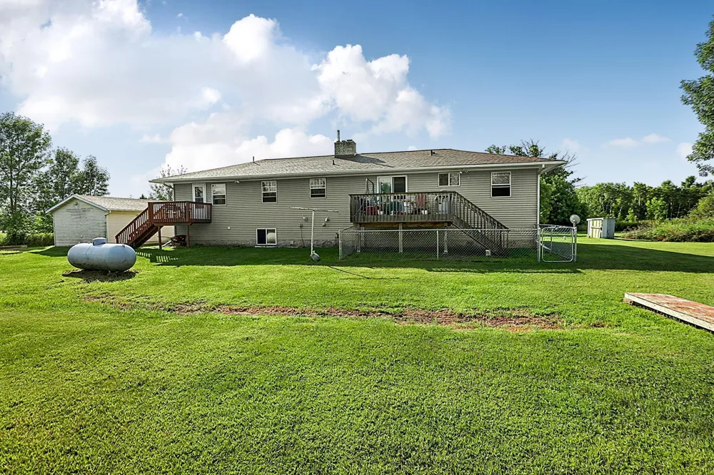 17311 Highway 23 NE Oak Park, MN 56357