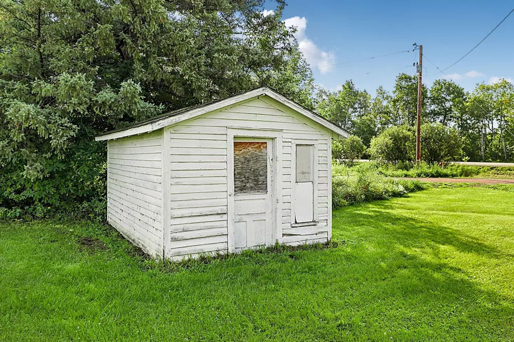 17311 Highway 23 NE Oak Park, MN 56357