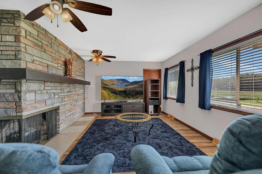 17311 Highway 23 NE Oak Park, MN 56357