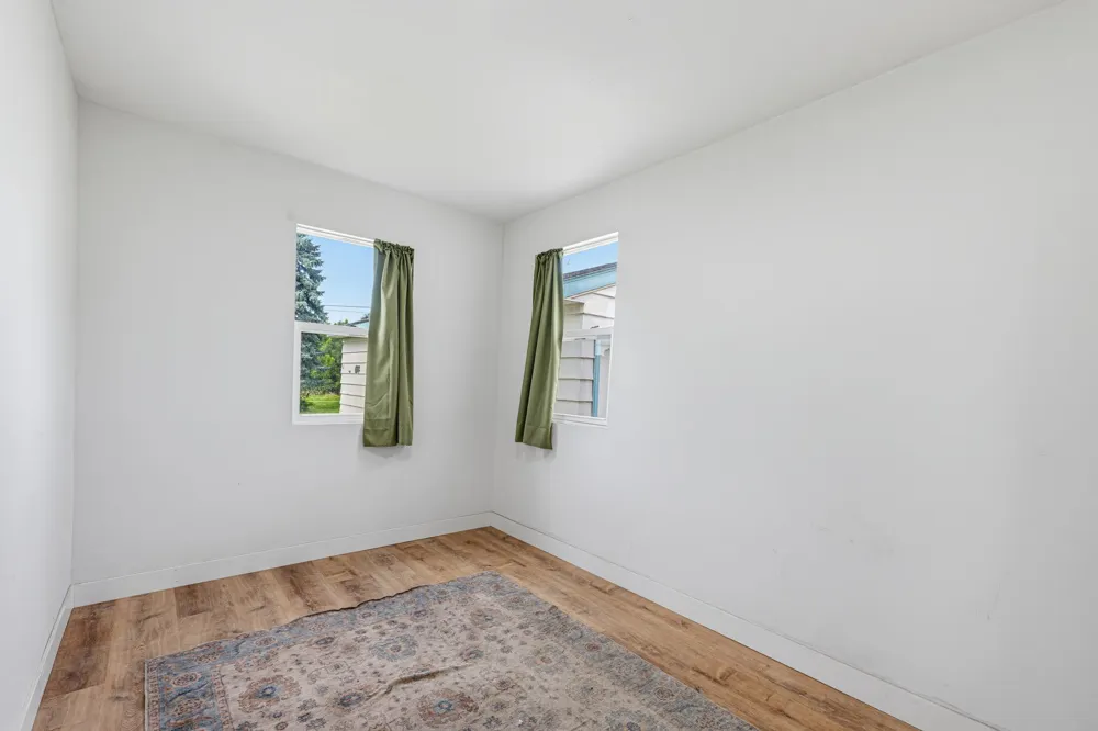 251 Dupont Avenue NE Hector, MN 55342