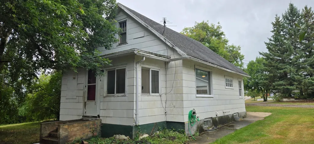 119 Red Lake Avenue SW Bagley, MN 56621