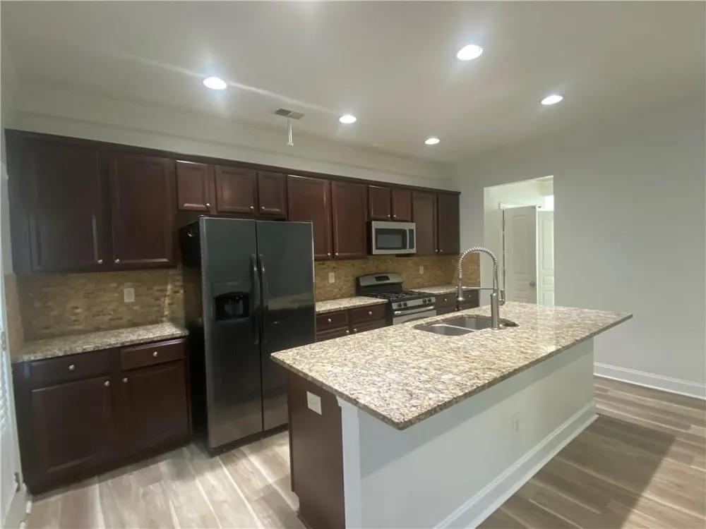 5620 Beaver Ridge Drive Cumming, GA 30040