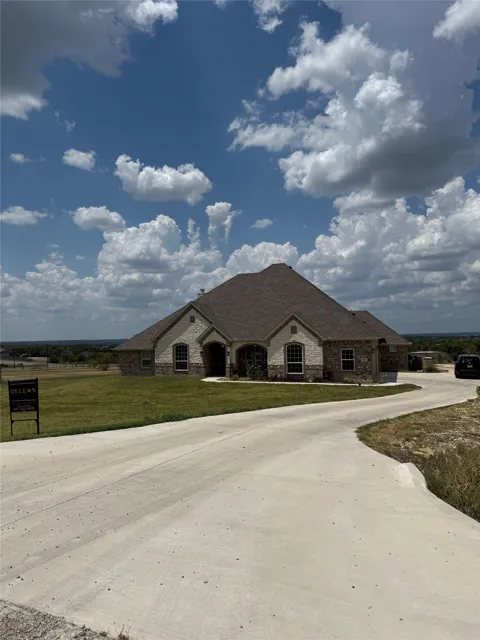 1013 Sky Court