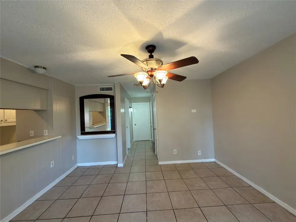 358 Valley Park Drive Garland, TX 75043