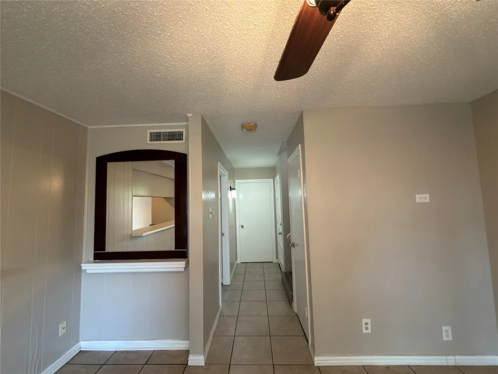 358 Valley Park Drive Garland, TX 75043
