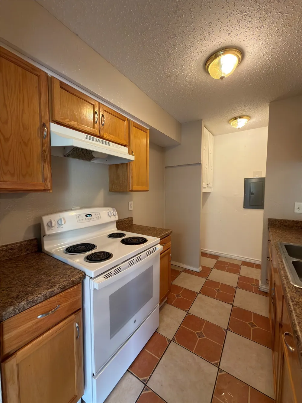 358 Valley Park Drive Garland, TX 75043