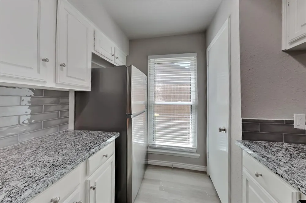 1618 Live Oak Hollow Street Pearland, TX 77581