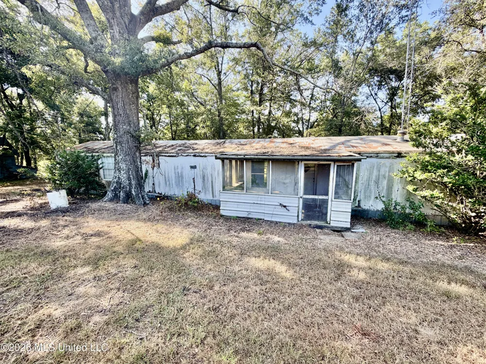 322 Walker Road Cleveland, MS 38732