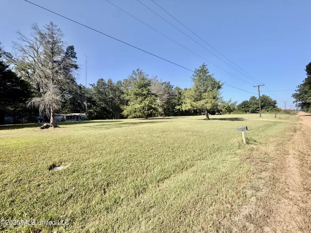 322 Walker Road Cleveland, MS 38732