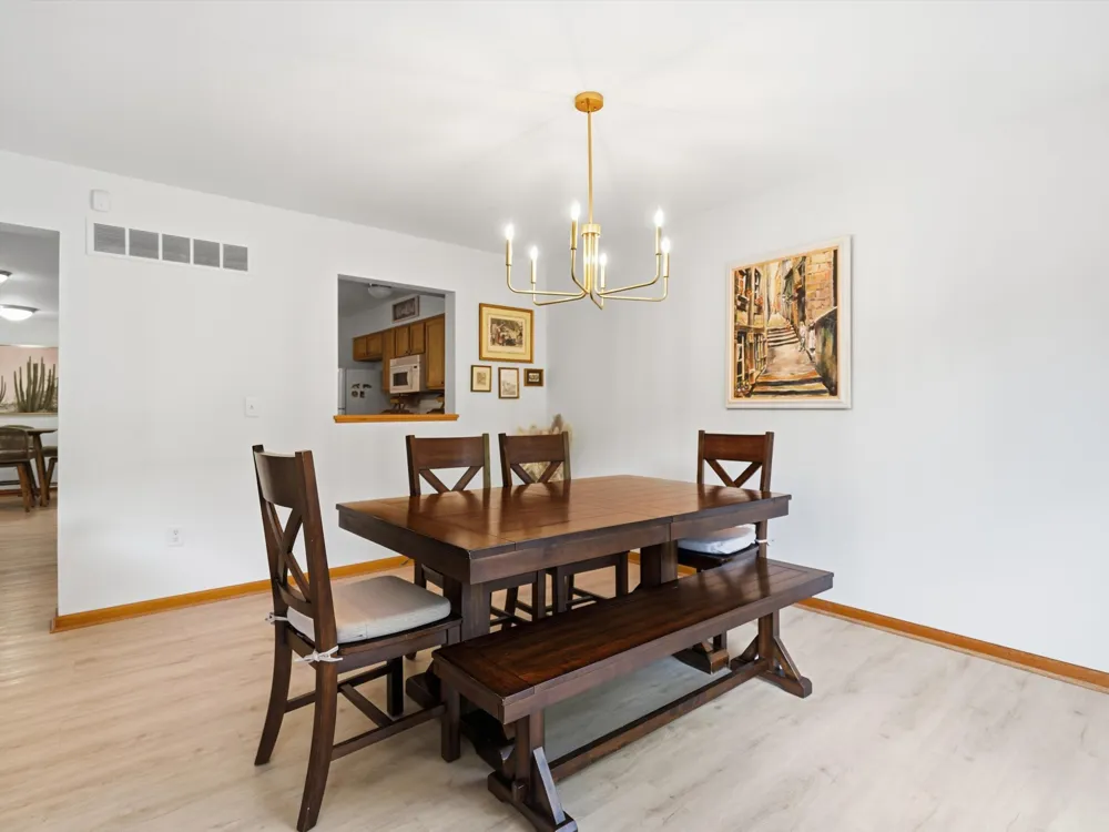 555 Sycamore Circle Saline, MI 48176
