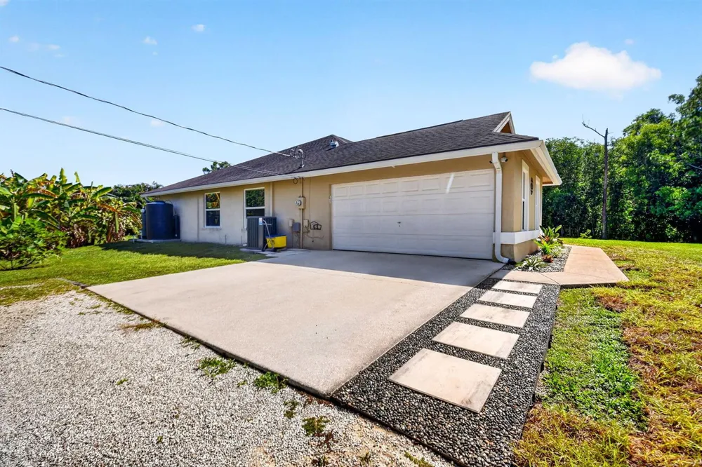 17855 89th Place Loxahatchee, FL 33470