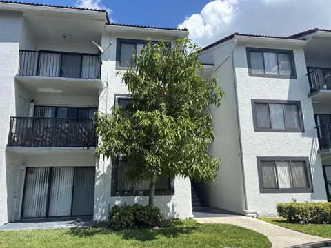 9266 W Atlantic Boulevard W #1012
