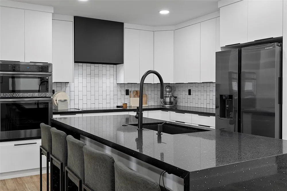 10630 NW 19th Pl Pembroke Pines, FL 33026