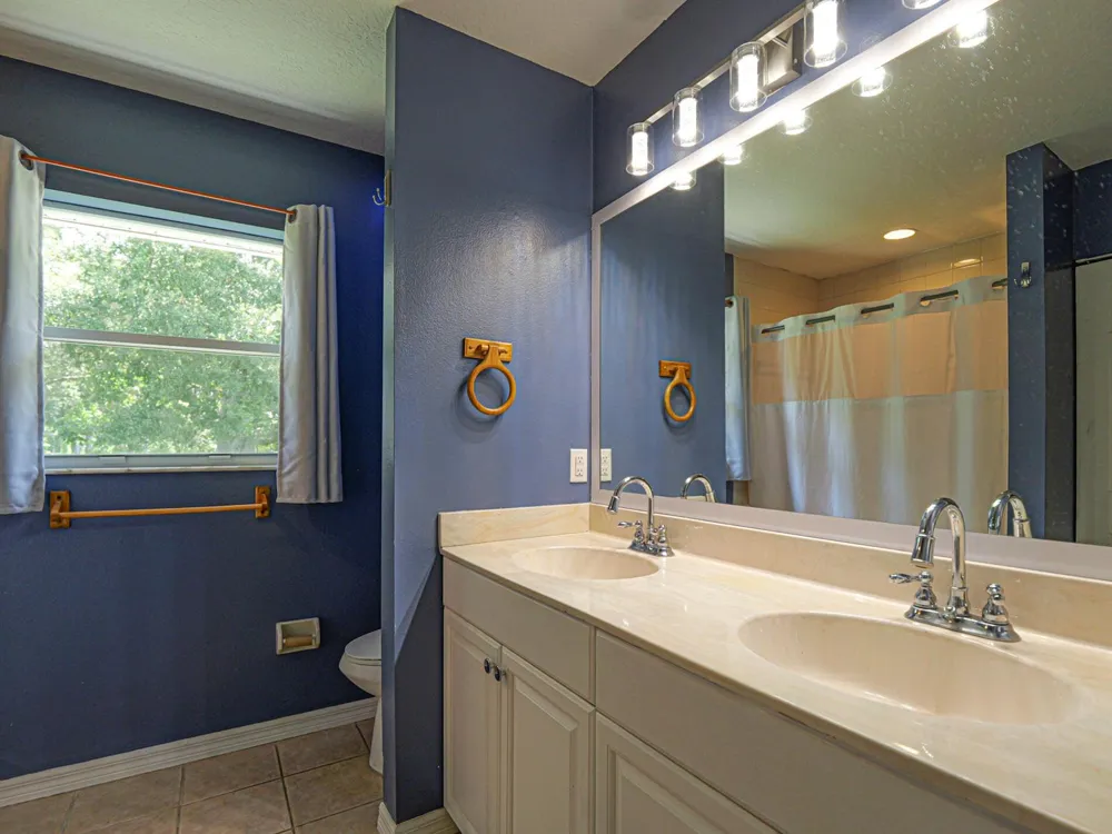 6704 HULDA DRIVE Fort Pierce, FL 34951
