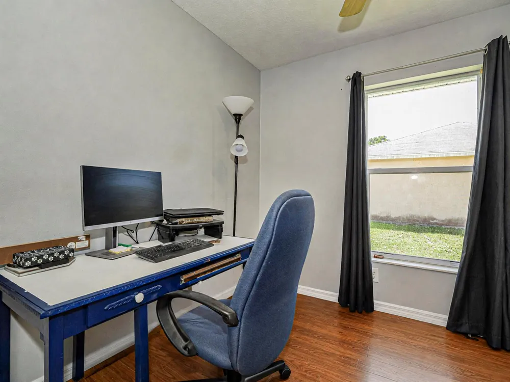 6704 HULDA DRIVE Fort Pierce, FL 34951