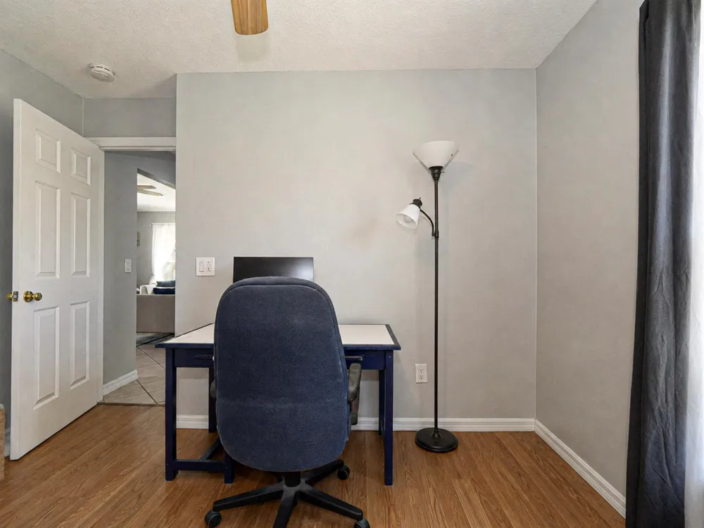 6704 HULDA DRIVE Fort Pierce, FL 34951