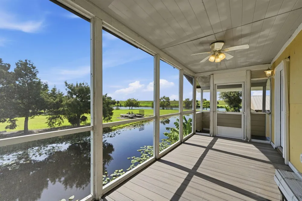 1041 PINE WAY NE Okeechobee, FL 34974