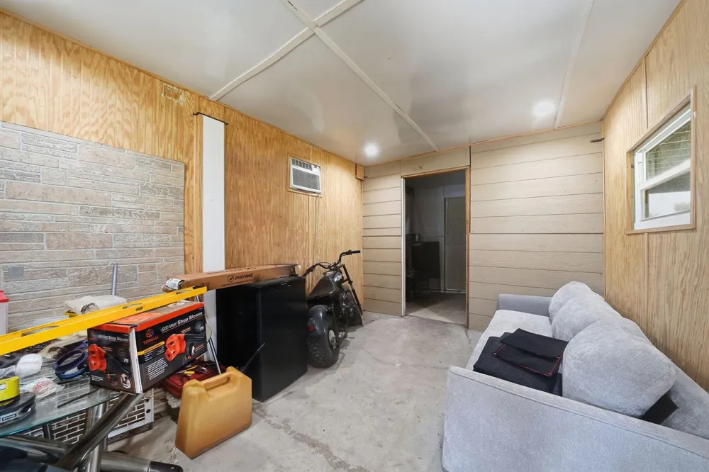 1041 PINE WAY NE Okeechobee, FL 34974