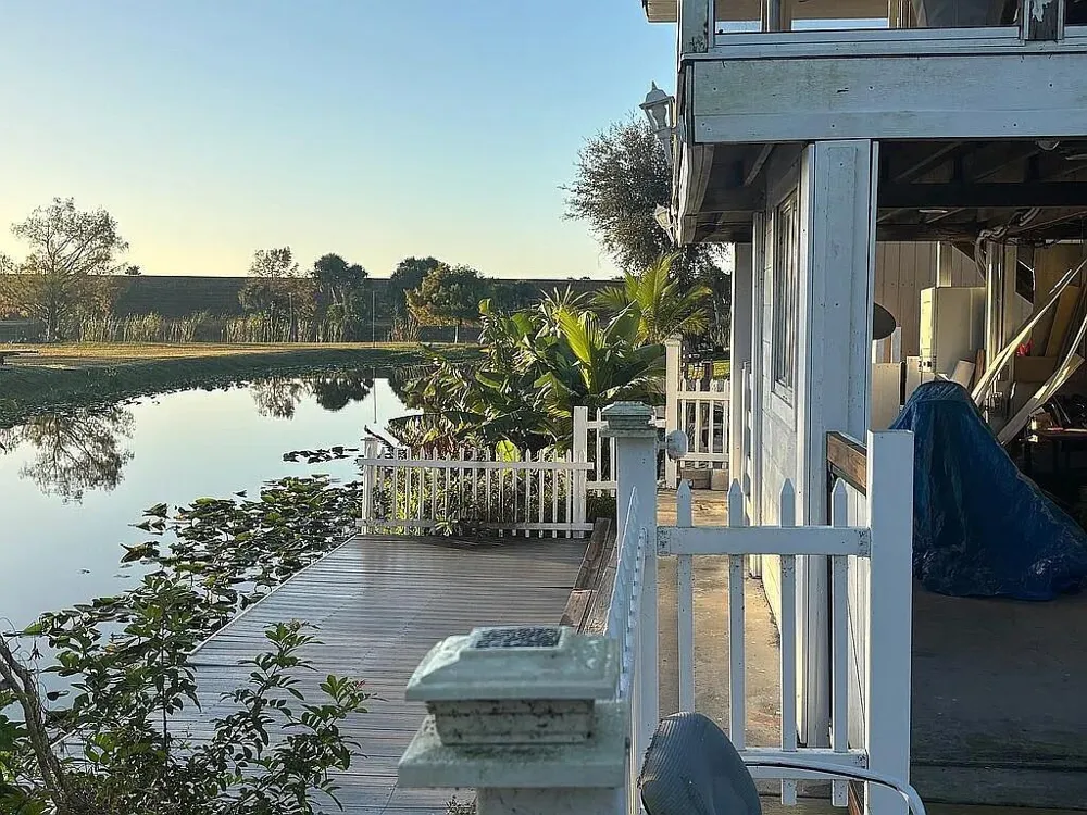 1041 PINE WAY NE Okeechobee, FL 34974