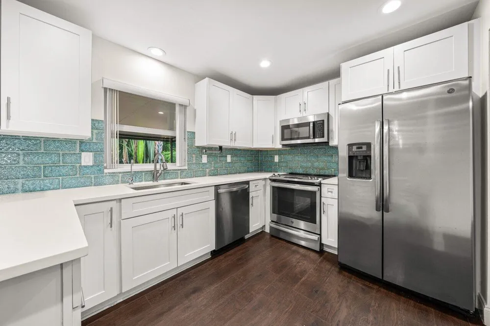 638 SW 4th Avenue Boynton Beach, FL 33426