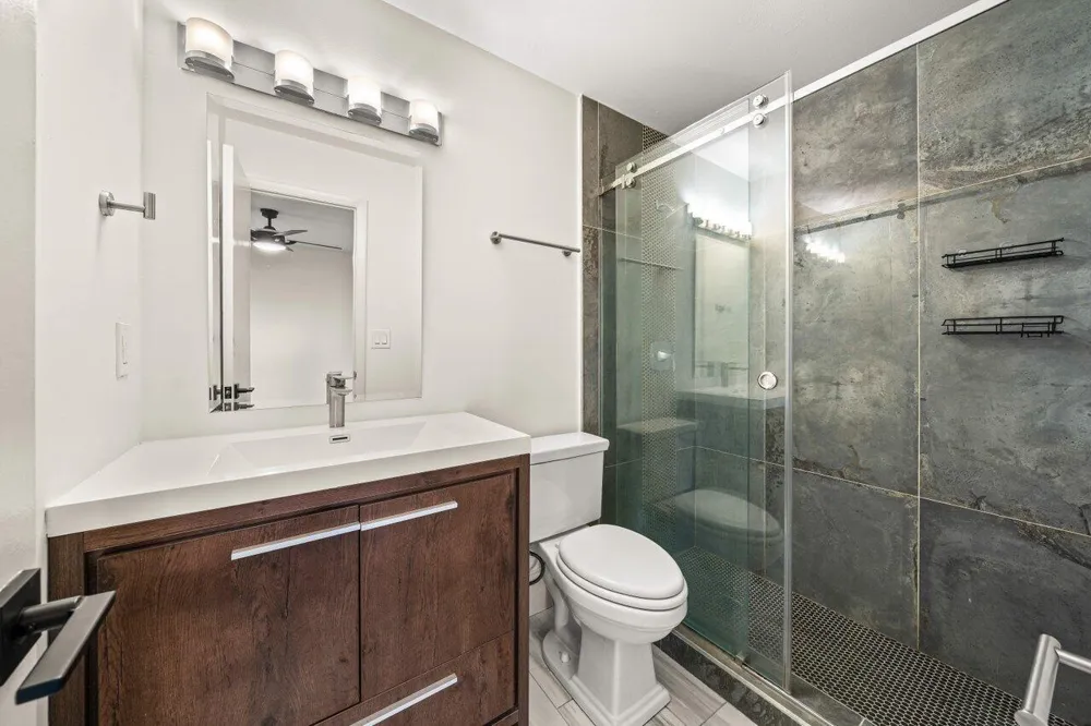 638 SW 4th Avenue Boynton Beach, FL 33426