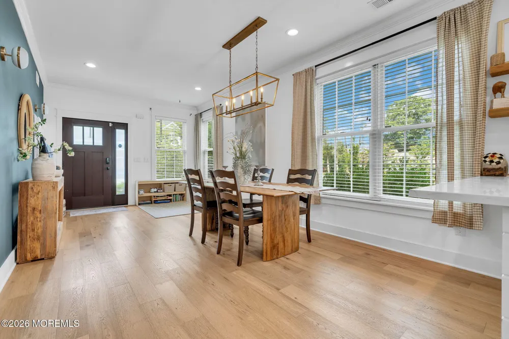 6 Samantha Way Eatontown, NJ 07724