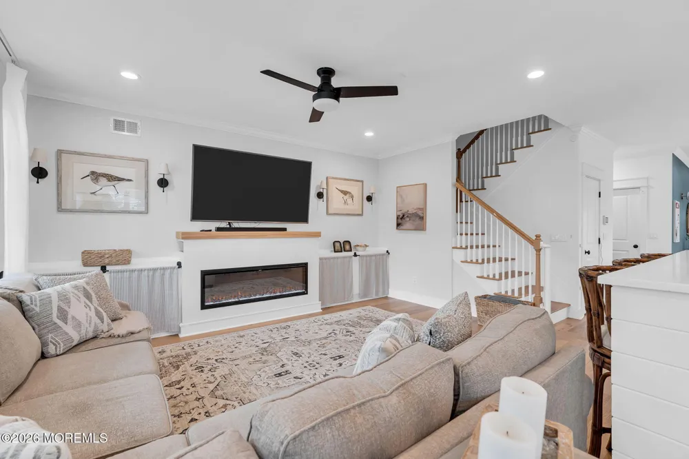 6 Samantha Way Eatontown, NJ 07724