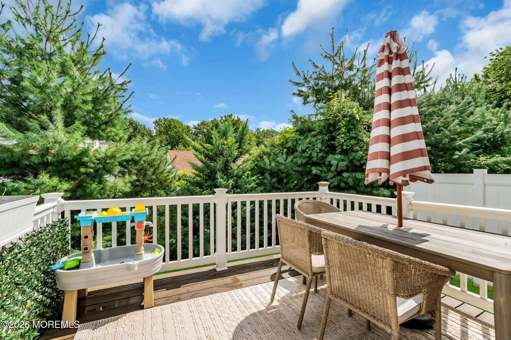 6 Samantha Way Eatontown, NJ 07724