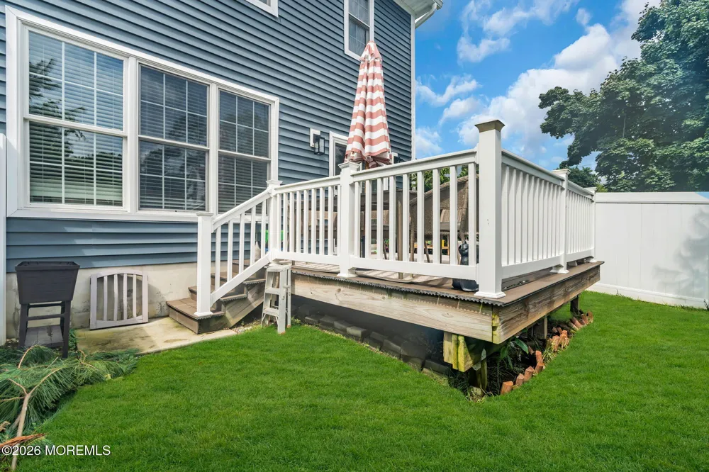 6 Samantha Way Eatontown, NJ 07724