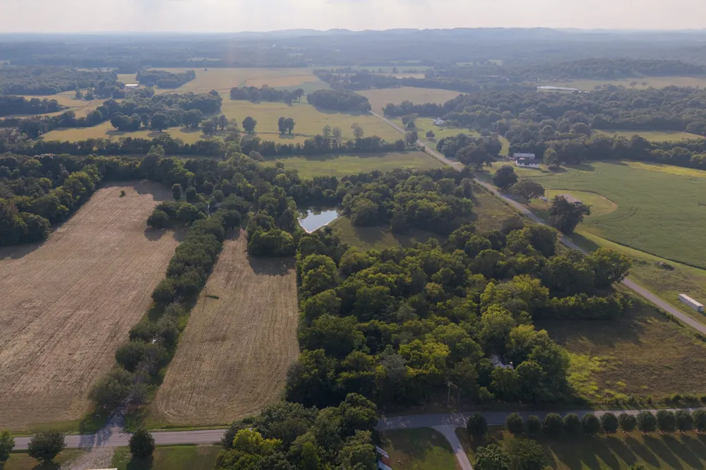 975 Haunt Hollow Rd Unionville, TN 37180