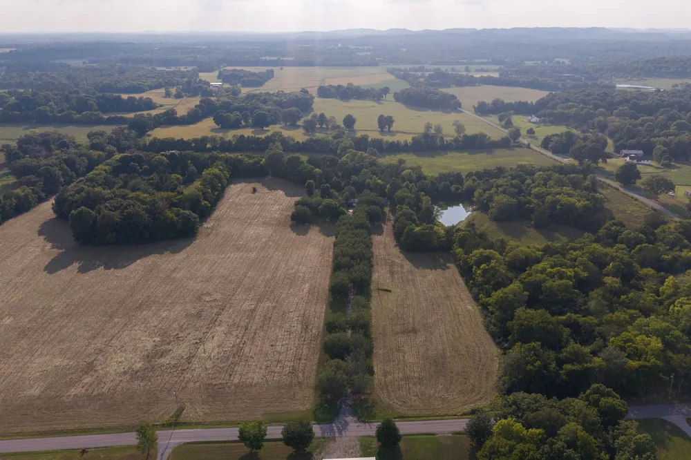 975 Haunt Hollow Rd Unionville, TN 37180
