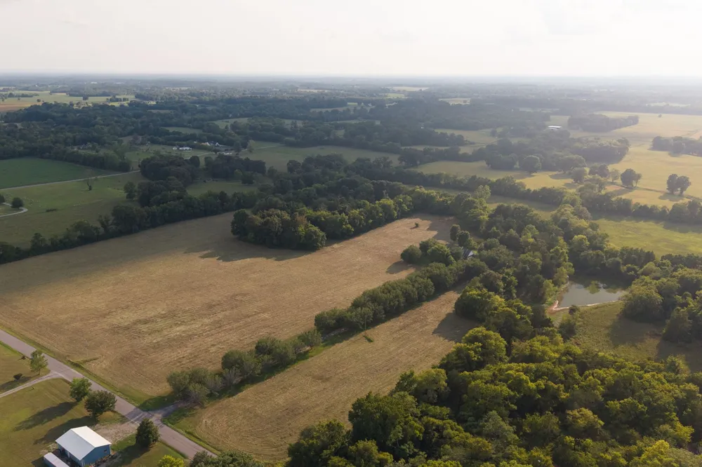 975 Haunt Hollow Rd Unionville, TN 37180