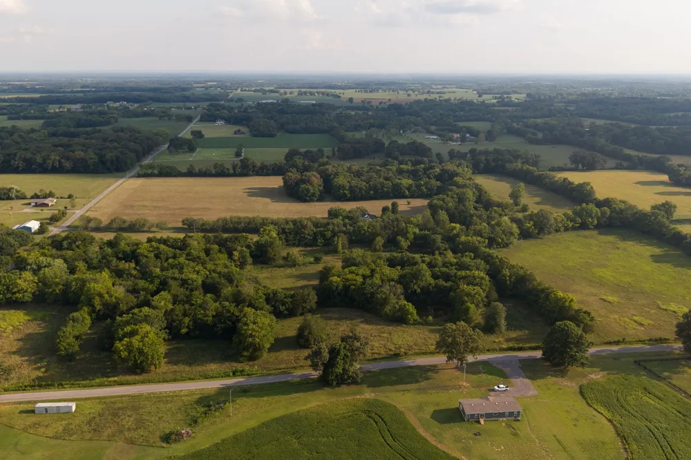 975 Haunt Hollow Rd Unionville, TN 37180