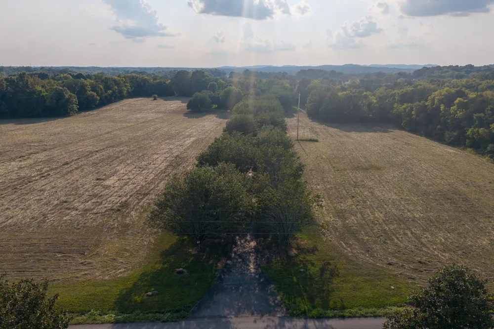 975 Haunt Hollow Rd Unionville, TN 37180