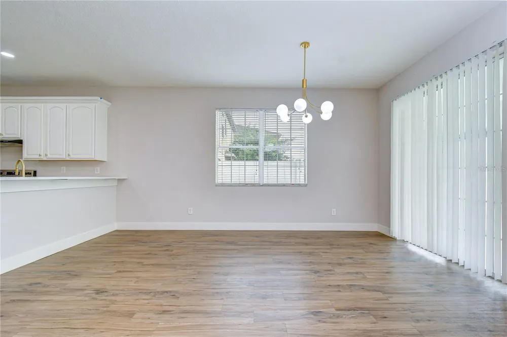 1712 ATLANTIC DRIVE Ruskin, FL 33570
