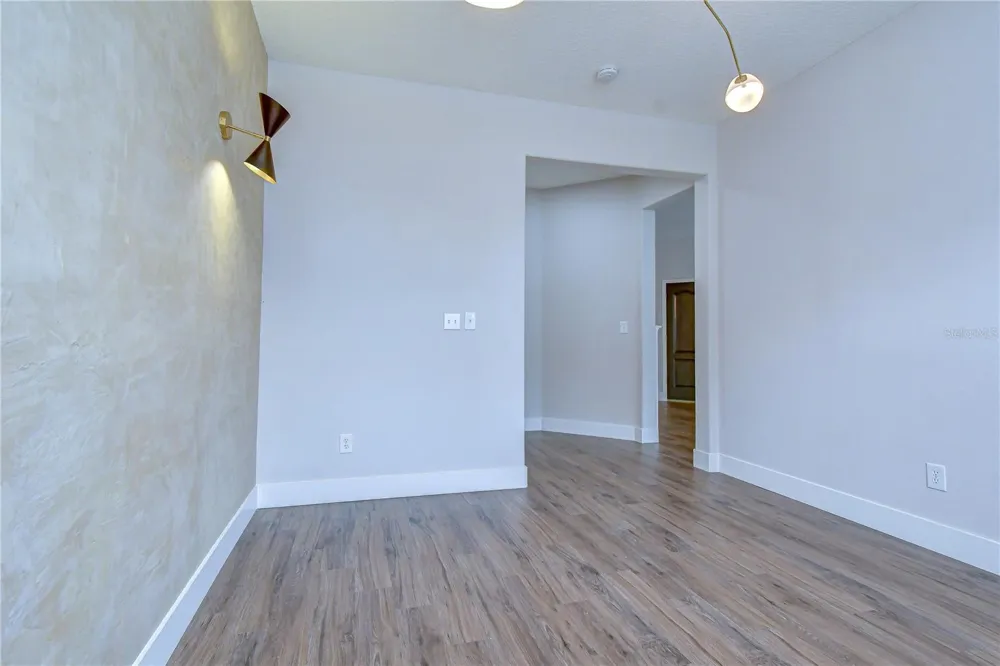 1712 ATLANTIC DRIVE Ruskin, FL 33570