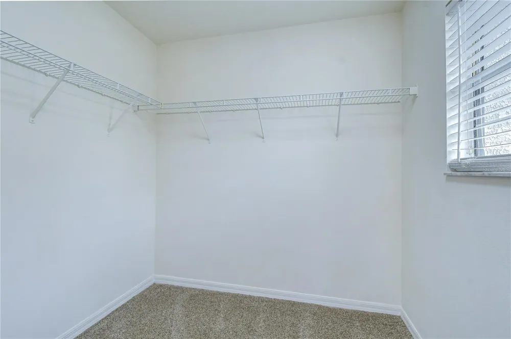 1712 ATLANTIC DRIVE Ruskin, FL 33570