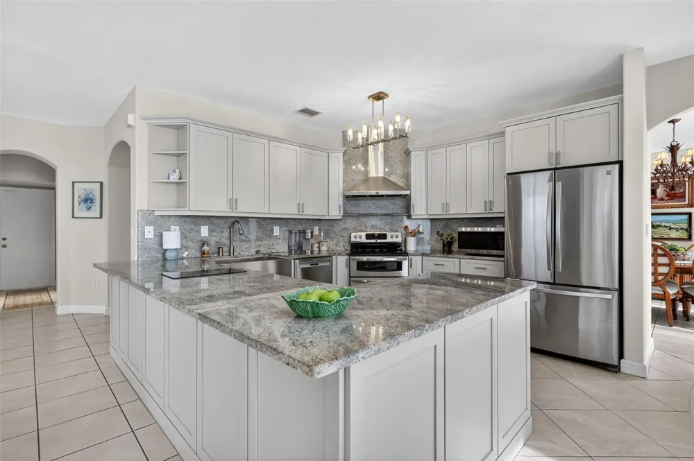 15144 SW 20TH STREET Miami, FL 33185