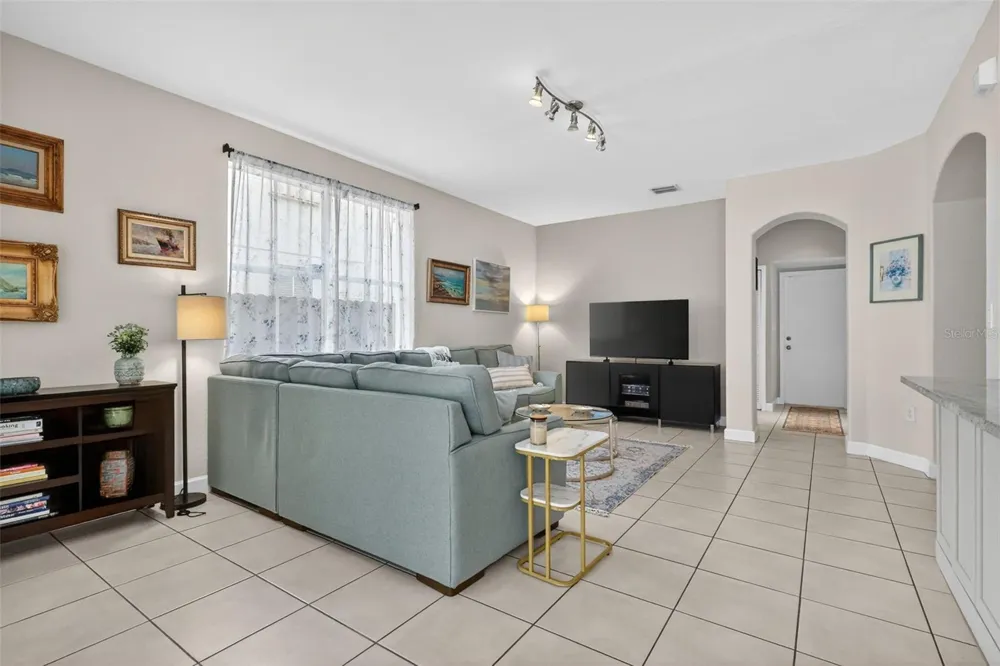 15144 SW 20TH STREET Miami, FL 33185