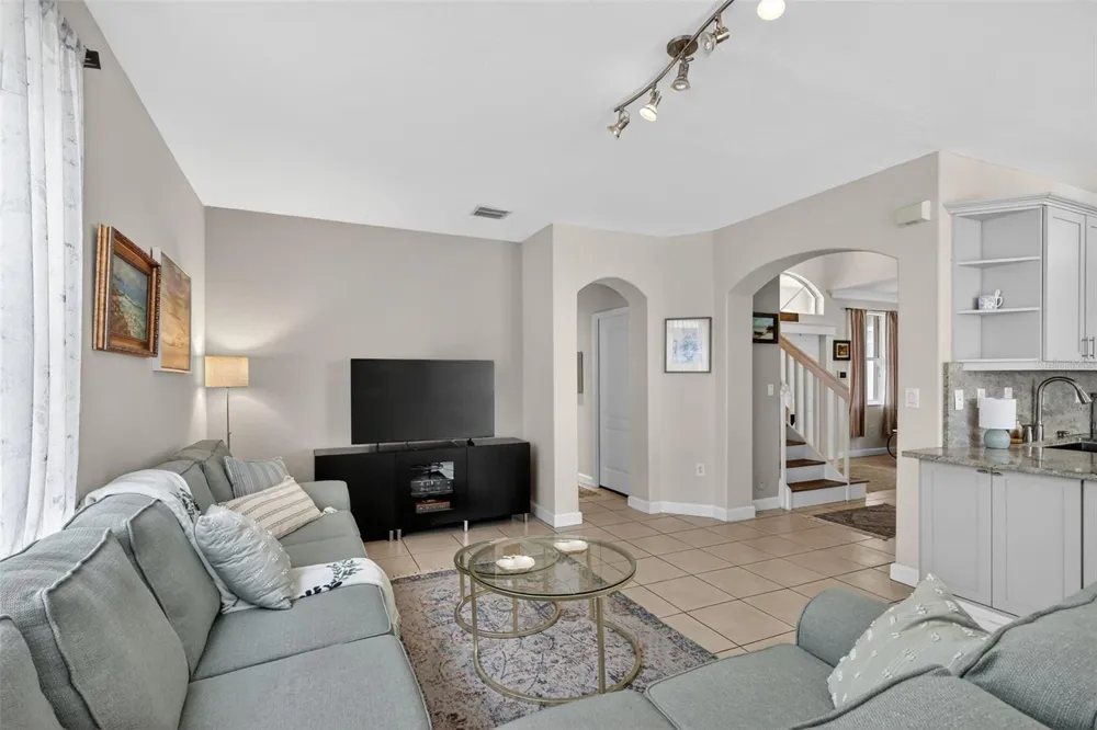 15144 SW 20TH STREET Miami, FL 33185