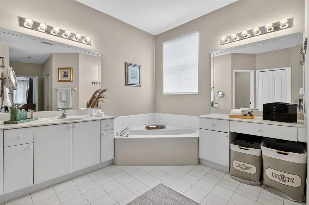 15144 SW 20TH STREET Miami, FL 33185