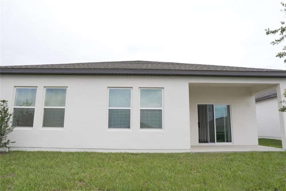 870 BALLANTYNE DR Lake Wales, FL 33898