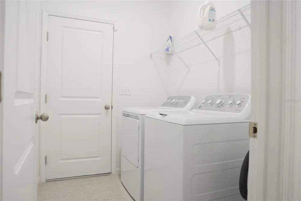 870 BALLANTYNE DR Lake Wales, FL 33898