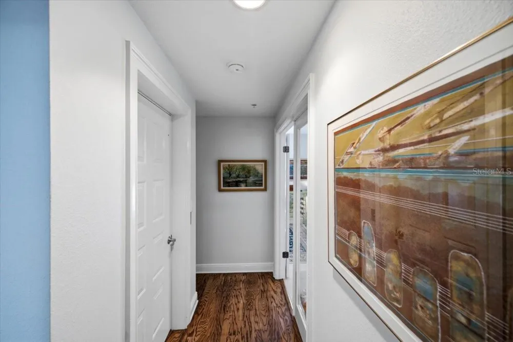 114 E DAVIS BOULEVARD #8 Tampa, FL 33606