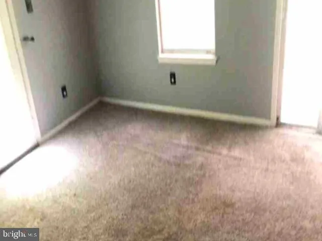19 SUMMIT COURT Clementon, NJ 08021