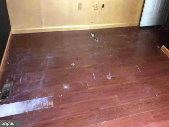 19 SUMMIT COURT Clementon, NJ 08021