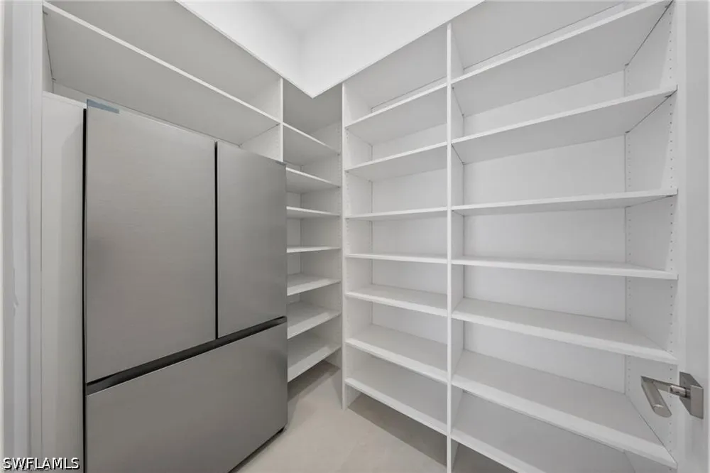39th Street SW Naples, FL 34117