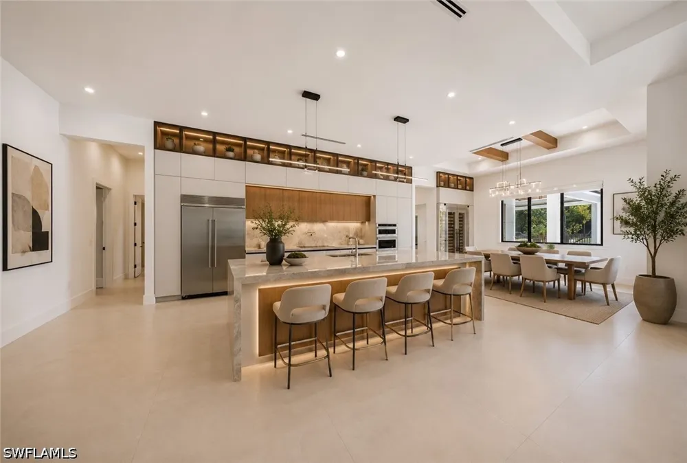 39th Street SW Naples, FL 34117