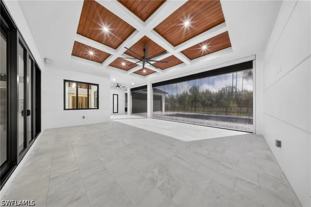 39th Street SW Naples, FL 34117