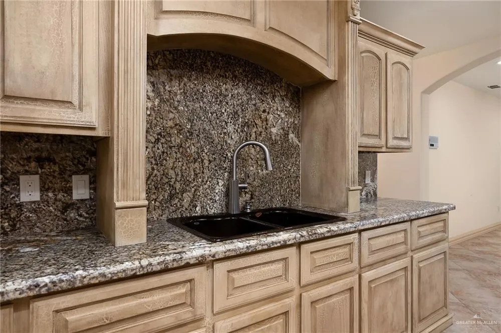 2016 S 5th Street #14 McAllen, TX 78503
